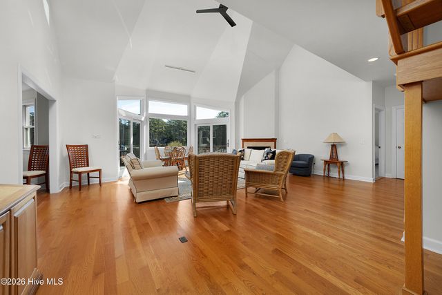 3010 Sloop Drive, Oriental, NC 28571