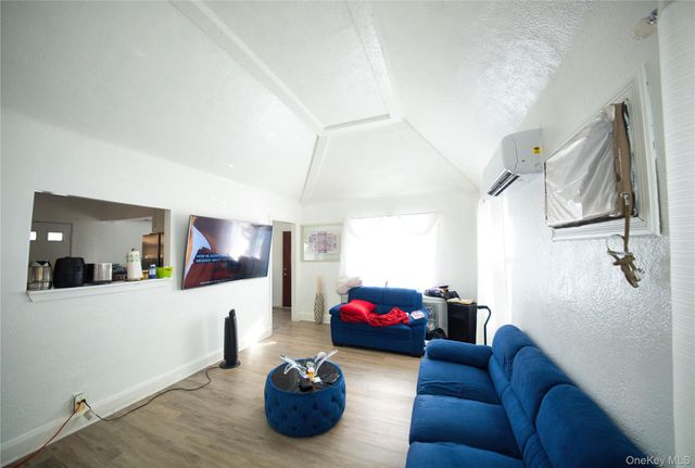 130-12 224th Street, Laurelton, NY 11413