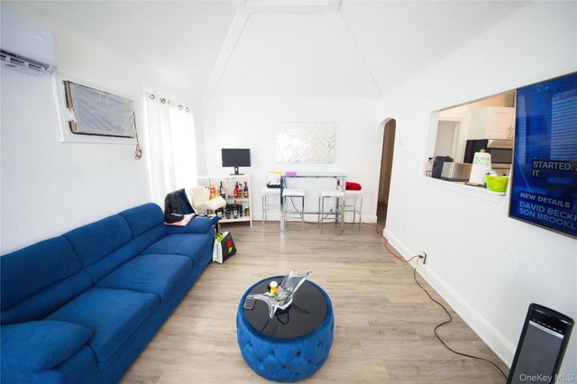 130-12 224th Street, Laurelton, NY 11413