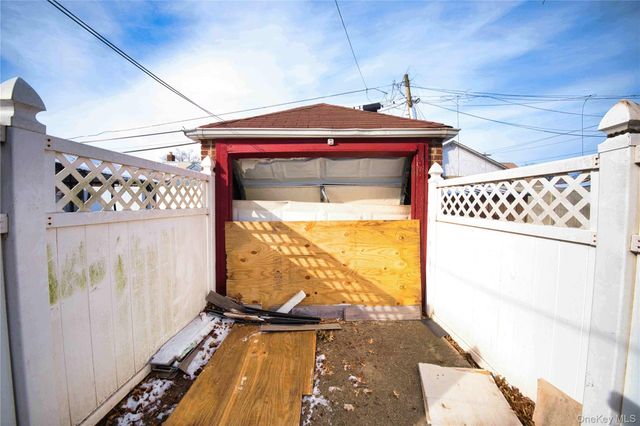 130-12 224th Street, Laurelton, NY 11413