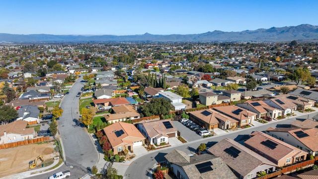 1110 McClellan, Hollister, CA 95023