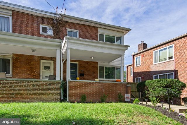 207 HAWAII AVE NE, Washington, DC 20011