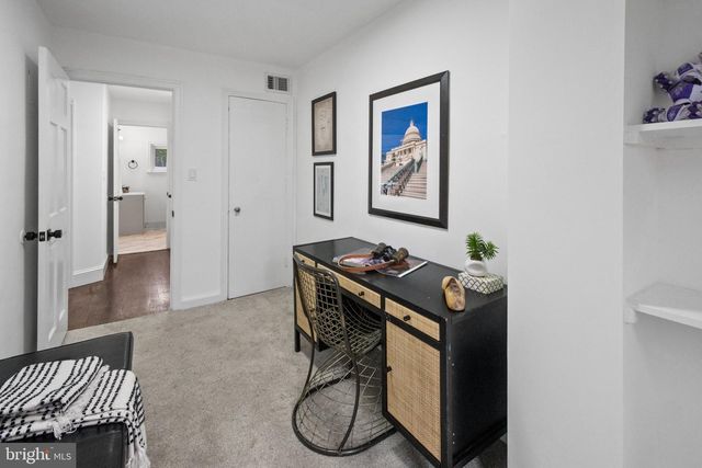 207 HAWAII AVE NE, Washington, DC 20011