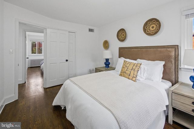 207 HAWAII AVE NE, Washington, DC 20011