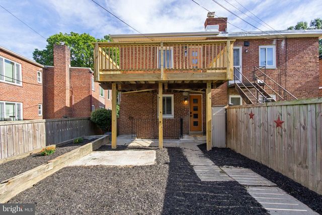 207 HAWAII AVE NE, Washington, DC 20011