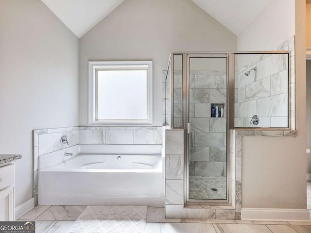 92 Hawthorn Way, Hoschton, GA 30548