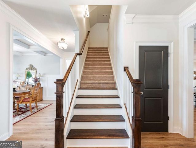 92 Hawthorn Way, Hoschton, GA 30548