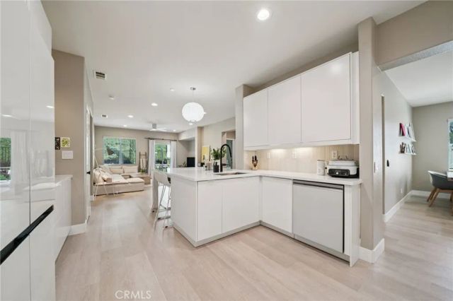 42528 Sparks Court, Temecula, CA 92592