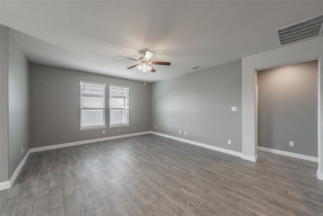 128 Windmill Drive, Rhome, TX 76078