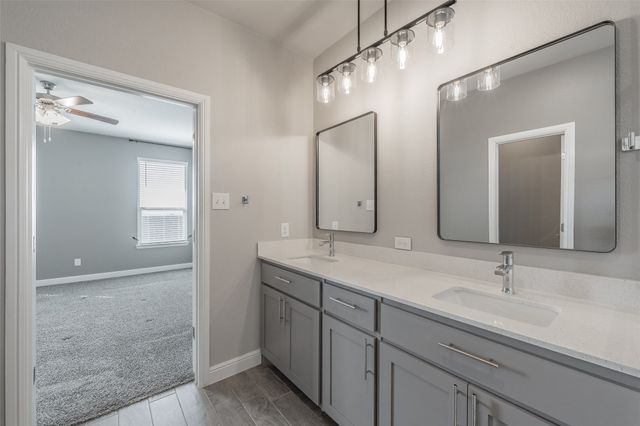 128 Windmill Drive, Rhome, TX 76078