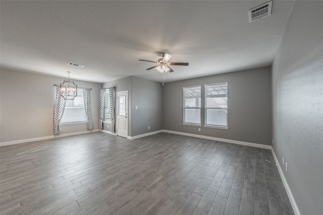 128 Windmill Drive, Rhome, TX 76078