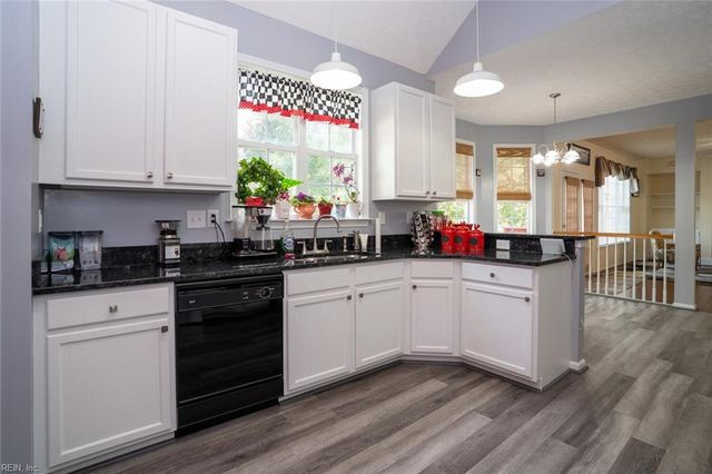 2781 Pleasant Acres DR, Virginia Beach, VA 23453