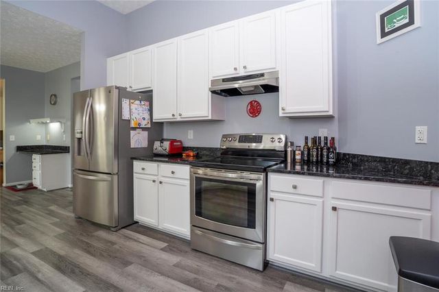 2781 Pleasant Acres DR, Virginia Beach, VA 23453