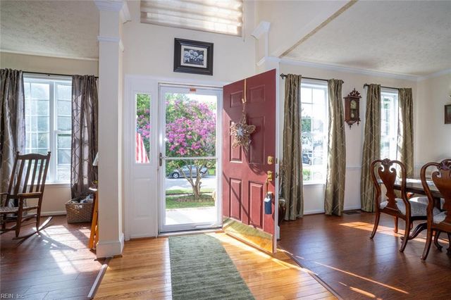 2781 Pleasant Acres DR, Virginia Beach, VA 23453