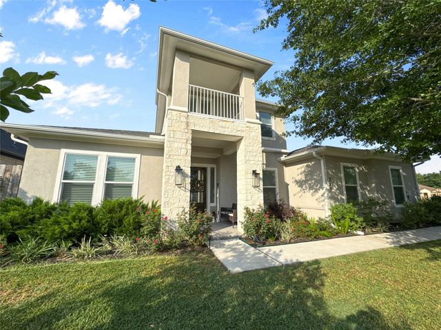 245 Bentwood Drive, Montgomery, TX 77356