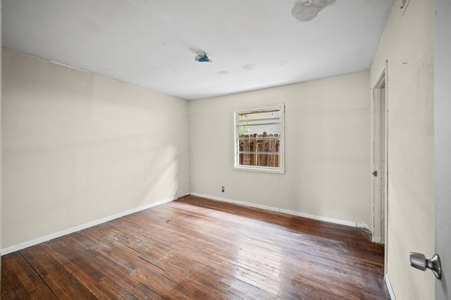 9011 Sandpiper Drive, Houston, TX 77074