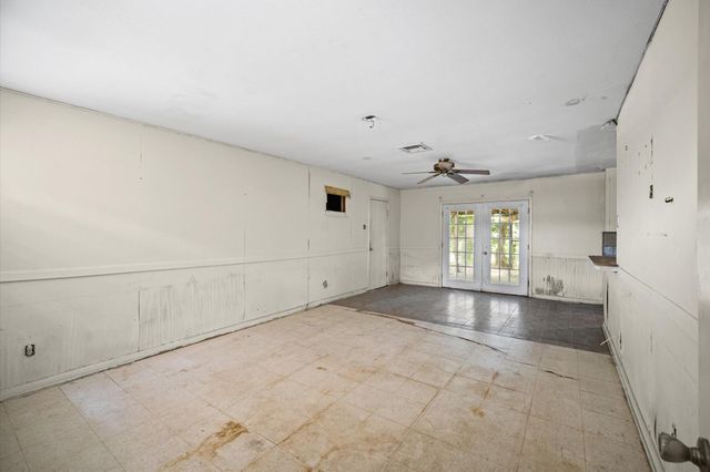 9011 Sandpiper Drive, Houston, TX 77074