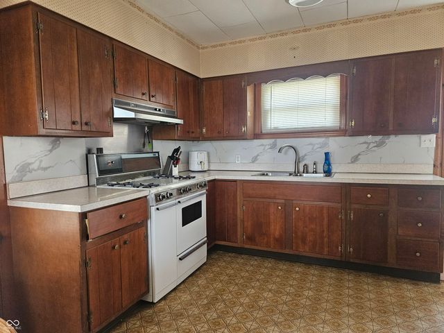 311 S Boehning Street, Indianapolis, IN 46219