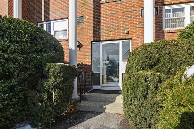 39 Pleasant Street 7, Northborough, MA 01532