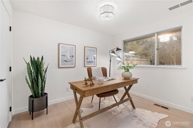 25618 29th Avenue S, Kent, WA 98032