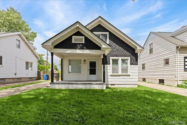 8057 Paige Avenue, Warren, MI 48089