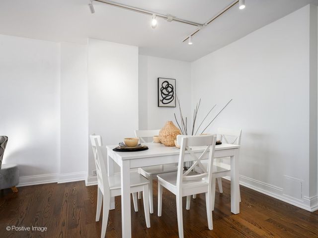 2909 N Sheridan Road 1907, Chicago, IL 60657