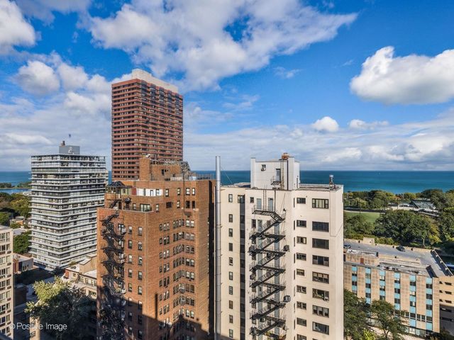 2909 N Sheridan Road 1907, Chicago, IL 60657