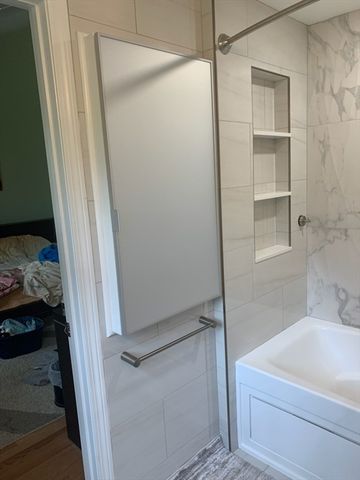 31 Hunnewell St 31, Needham, MA 02494