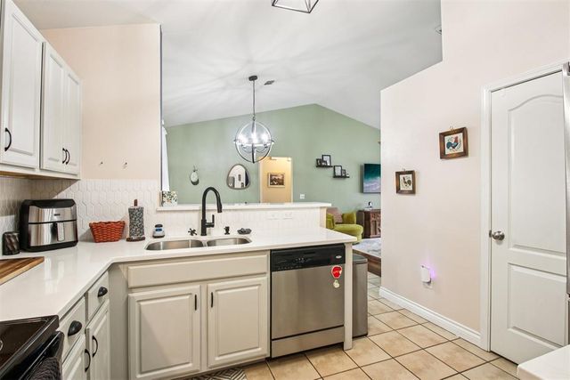 720 Humming Fish Drive, Norman, OK 73069