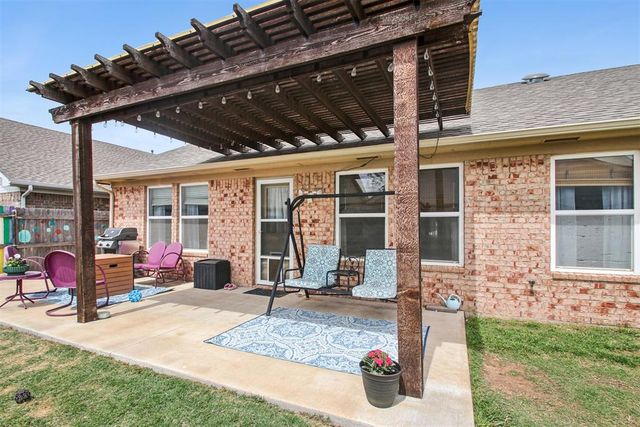 720 Humming Fish Drive, Norman, OK 73069