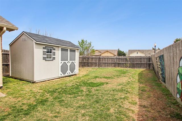 720 Humming Fish Drive, Norman, OK 73069