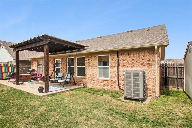 720 Humming Fish Drive, Norman, OK 73069