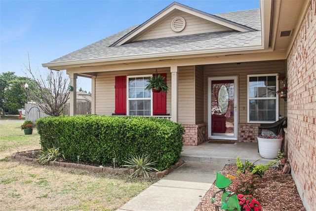 720 Humming Fish Drive, Norman, OK 73069