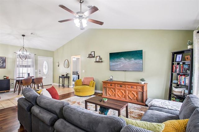 720 Humming Fish Drive, Norman, OK 73069