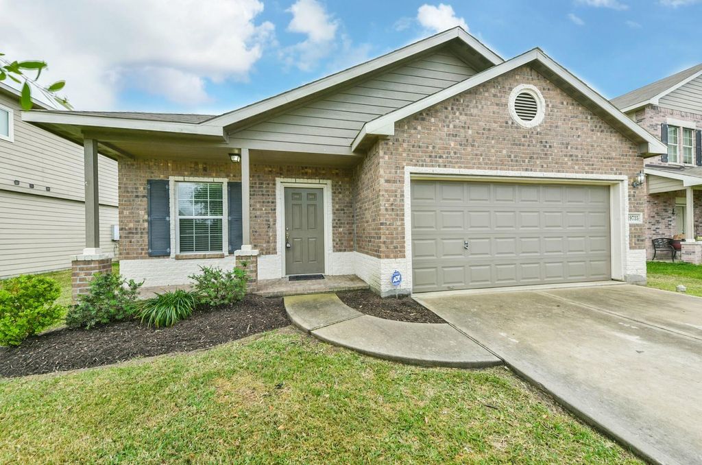 19735 Crossfalls Lane, Cypress, TX 77433