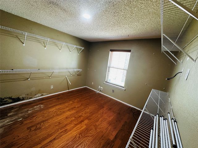 2511 Tanglewood Drive, Grapevine, TX 76051