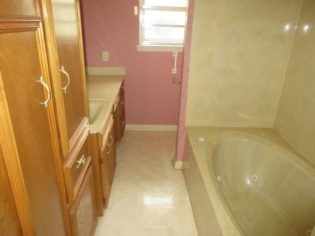 4803 N Market Street, Shreveport, LA 71107