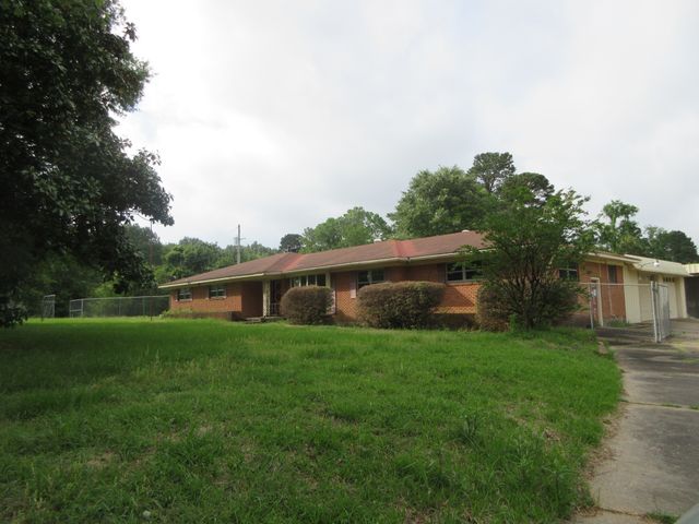 4803 N Market Street, Shreveport, LA 71107
