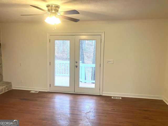 8510 Lynn Drive, Gainesville, GA 30506