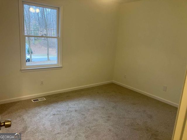 8510 Lynn Drive, Gainesville, GA 30506