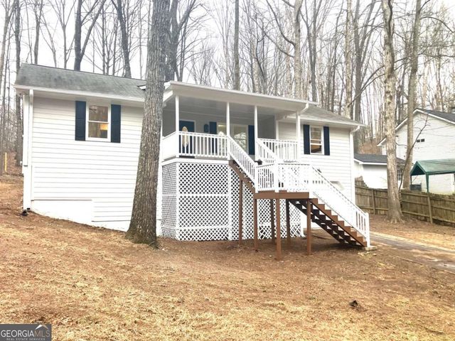 8510 Lynn Drive, Gainesville, GA 30506