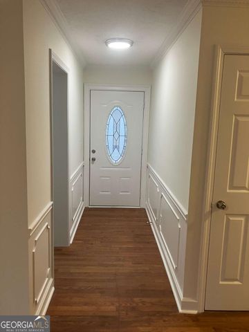 8510 Lynn Drive, Gainesville, GA 30506