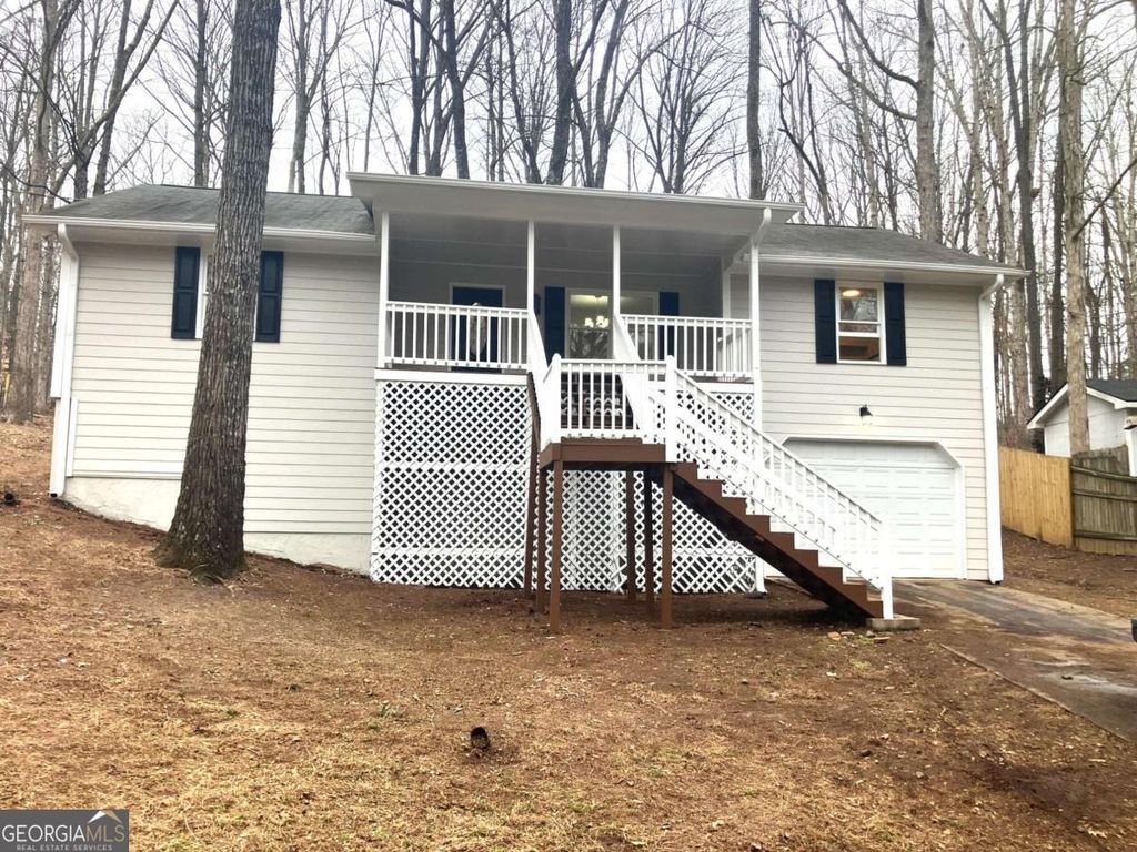 8510 Lynn Drive, Gainesville, GA 30506