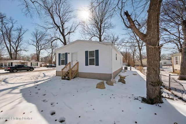 221 Williams St, Jeffersonville, IN 47130