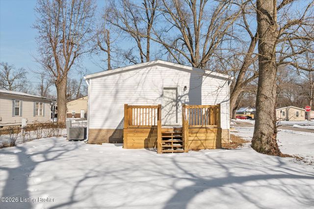 221 Williams St, Jeffersonville, IN 47130
