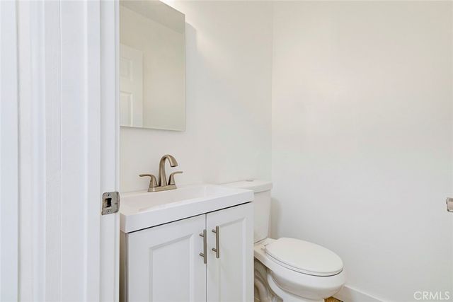 16509 Shamhart, Granada Hills, CA 91344