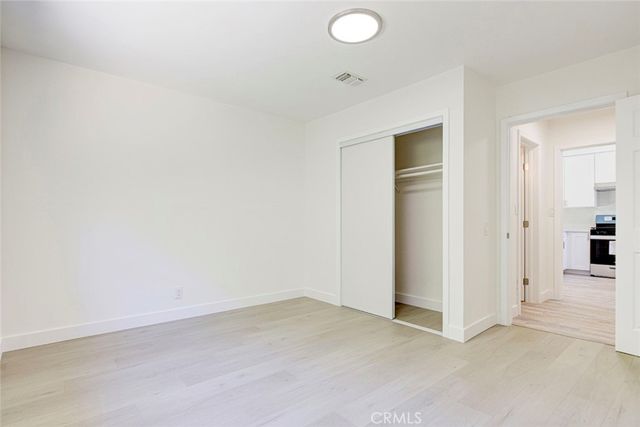 16509 Shamhart, Granada Hills, CA 91344