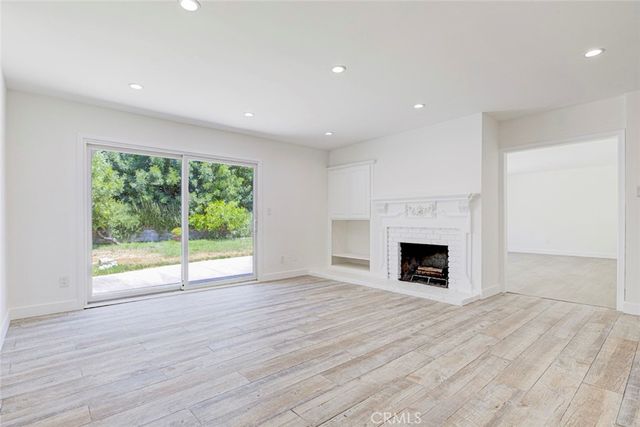 16509 Shamhart, Granada Hills, CA 91344