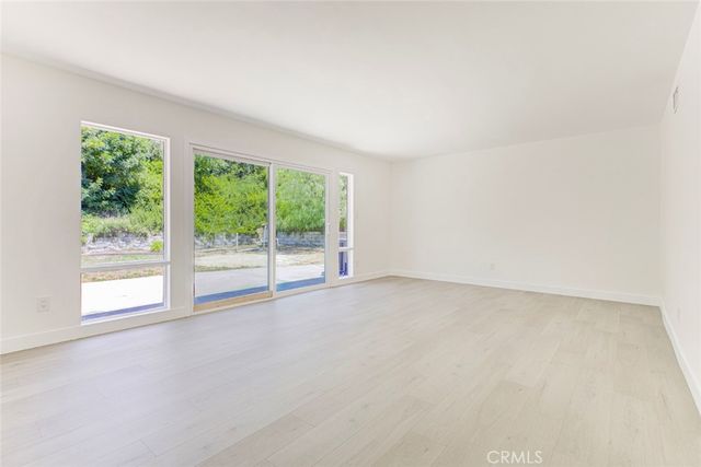 16509 Shamhart, Granada Hills, CA 91344