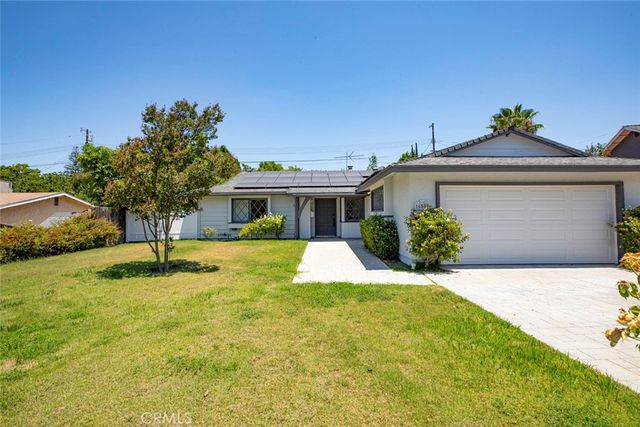 16509 Shamhart, Granada Hills, CA 91344
